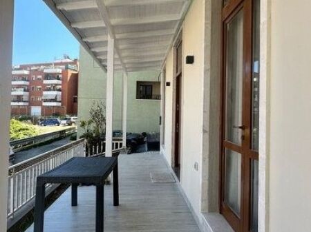 Apartament me qira 2+1+2, Kopshti Botanik