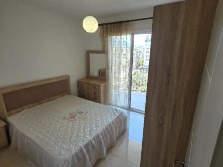 Jepet Me Qera Apartament 2+1+1 Ballkon