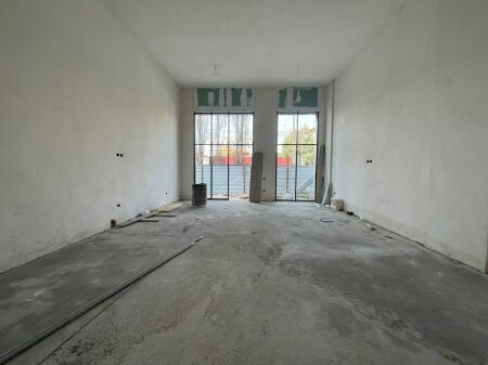 Dyqan për Shitje – Jordan Misja, Tiranë.  Çmimi: 3,500 €/m² • 238’000€