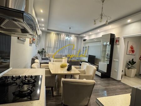 VENDESI APPARTAMENTO 2+1 LAGO ASCIUTTO 205.000 EURO