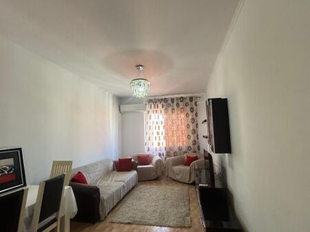 Apartament me qera 1+1 - Yzberisht, perballe bar UNIK