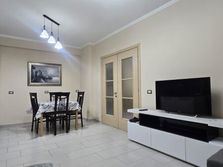 Apartament per qira 2+1 