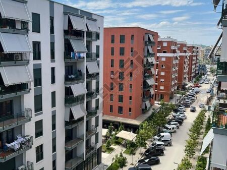 Apartament 2+1 me qira në Green City