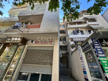 IN VENDITA APPARTAMENTO 2+1+2 BAGNI VICINO AL CENTRO PRESSO IL MUSEO DI DURRËS !