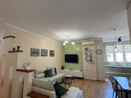 Rent 1+1+ Kosovarëve Street 900 euro