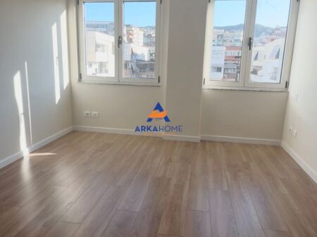 SHITET APARTAMENT 1+1 "TE KRISTAL CENTER" 180.000 EURO