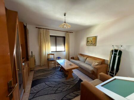Rruga Asim Vokshi, Shesim Apartament 3+1