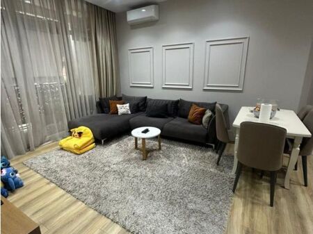 Appartamento 2+1+2 In Vendita vicino a Square 21, Tirana!