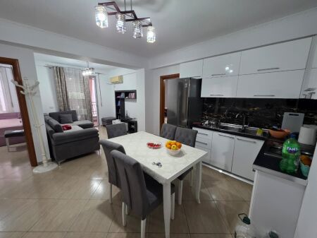 Astir Shitet Apartament 3+1+2