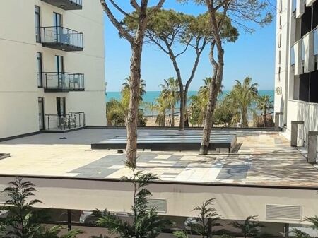 APPARTAMENTO 2+1 IN VENDITA VICINO A ROYAL G MAX, GOLEM