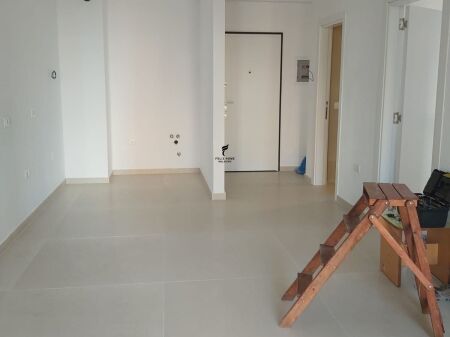 UFFICIO IN AFFITTO 66,5 M2 XHAMLLIKU 55.000 LEKE FH-68344