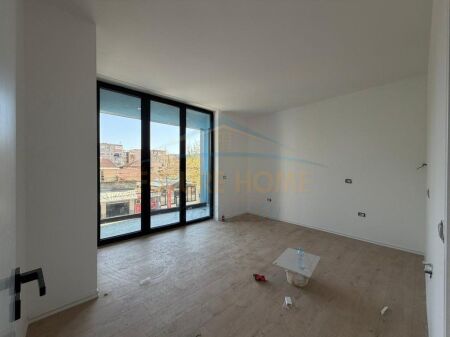 In affitto, Spazio per uffici, Complesso Golden Gate, Tirana.