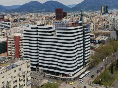  Apartament 1+1 për Shitje – Corner Residence (pranë Delijorgjit)