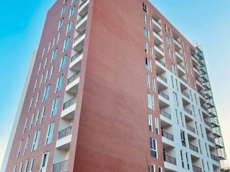Apartament 1+1 per shitje te ish fusha e Avicionit