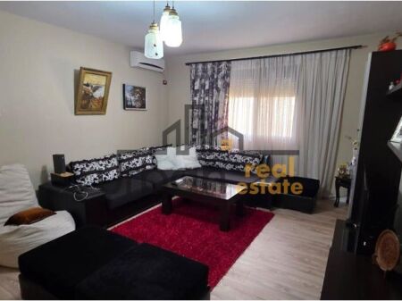 In vendita, Appartamento 4+1+2, Ali Demi, Tirana - 180000€ | 120 m²
