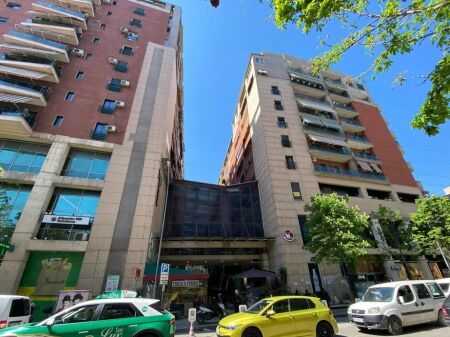 FOR SALE: Business PremisesGallery Center (Barricades Street) - 179,000€ - Area 68m² - Floor 2 || Very good investment opportunity