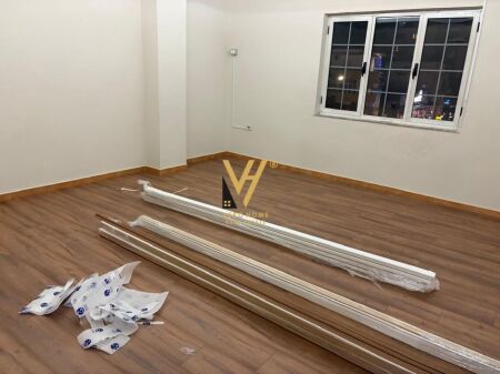 LOCALE COMMERCIALE IN AFFITTO 178 M2 IN PIAZZA WILLSON 1.600 EURO