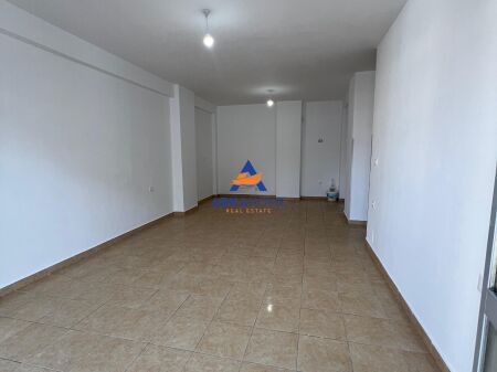 SHITET APARTAMENT 1+1+BALLKON "KOMPLEKSI CABEJ, MISTO MAME" 1260000 EURO