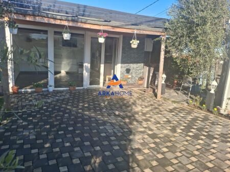 LOCALE COMMERCIALE IN AFFITTO 160M2 "BATHORE" 38000 LEKE