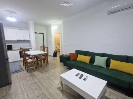 Appartamento in affitto 1+1 al Complesso Golden Park (ID B210839) Tirana