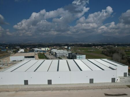 3060M2 MAGAZZINO IN AFFITTO A VORE