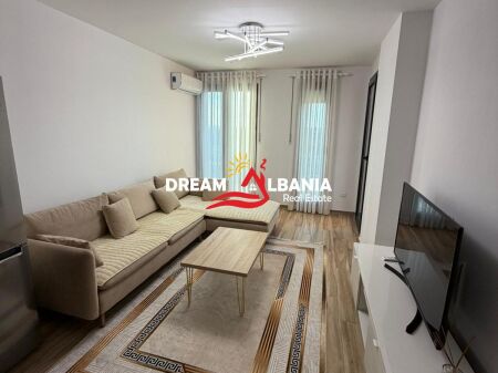 Super Appartamento 1+1 in Affitto Via Dibra, Vicino alla Farmacia 10 a Tirana (ID 42111551)