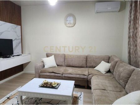 FOR RENT 1+1 APARTMENT AT THE ENTRANCE OF DURRES !