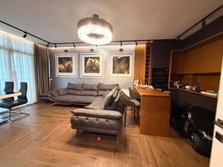 Appartamento 2+1 in affitto — Via del Porto