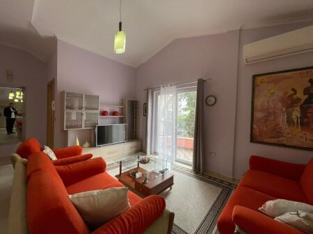 Apartament 3+1+Parking per qira tek Kristal Center.