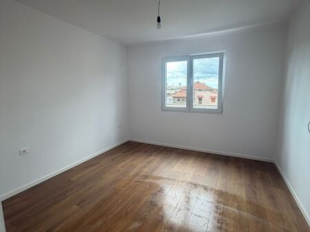 Apartament 1+1 ne shitje - Porcelan