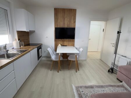 Appartamento 3+1 in vendita a Mine Peza!