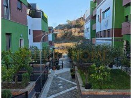 APPARTAMENTO DUPLEX 2+1 IN VENDITA, KODRA E DIELLIT