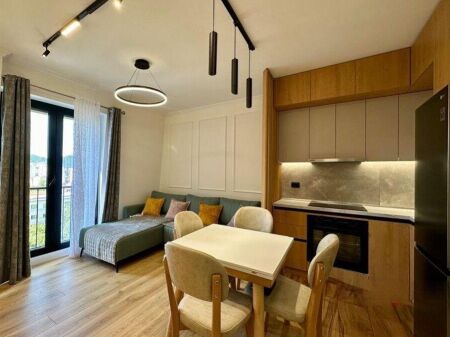  1+1 Apartment for rent in the center – Kavaja Street