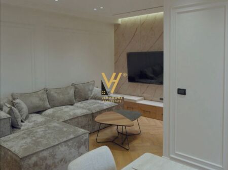 SHITET APARTAMENT 2+1+2 TE PALLATI ME SHIGJETA 24.000.000 LEKE