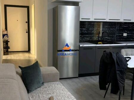JEPET ME QERA APARTAMENT 2+1+BALLKON "5 MAJ" 700 EURO