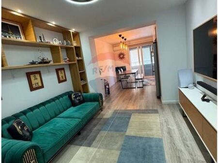 Apartament - Për Shitje - Blloku, Tiranë(ID: 530221066-294)