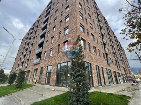 Appartamento-In Vendita-Via 5 Maji,Tirane