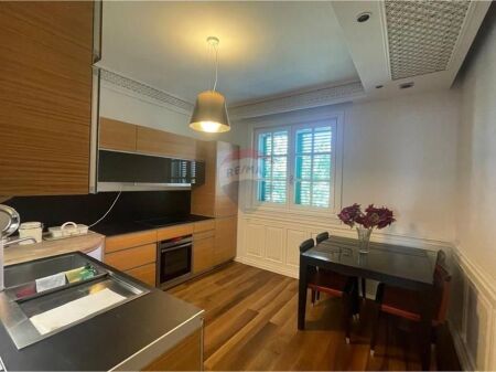 Apartament Modern me Qira tek Shkolla Kuqe