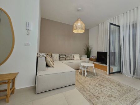 Apartament 1+1 për Shitje  100m nga deti – Investimi që po kërkon!