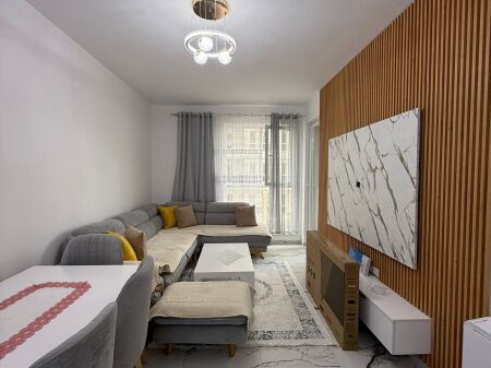 Apartament 2+1 me Qira në Univers City Vend parkimi