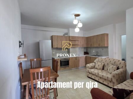 Apartament me qera - Rruga Sokrat Miho