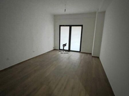 UFFICIO IN AFFITTO 118 M2 VIA DIBRA 650 EURO FH-69018