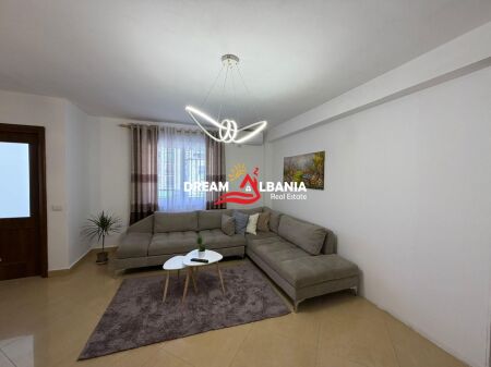 Apartment 2+1 for rent in the Center near the 15-story building (ID 4229492