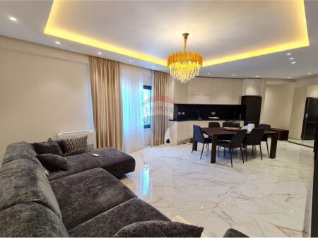 Apartment 2+1 for rent Zogu I Boulevard