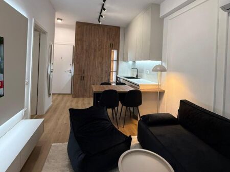 Apartment 1+1 for rent at Kadiu Complex, Ali Demi!