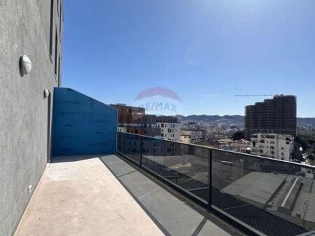 Appartamento - In Vendita - Via Egnatia, Tirana(ID: 530601006-3)