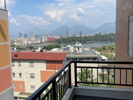  Jepet me qira apartament 1+1 i konvertuar në 2+1 – Liqeni i Thatë
