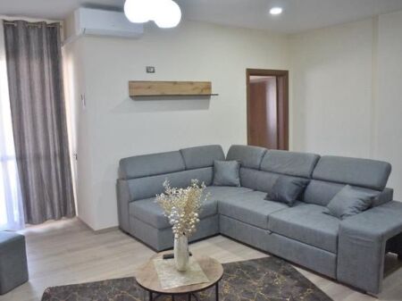 Apartament me qera 1+1 Globe