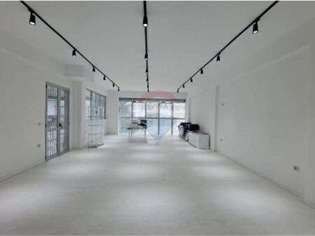  BUSINESS UNIT FOR RENT – TRANSBALKAN, VLORË 
