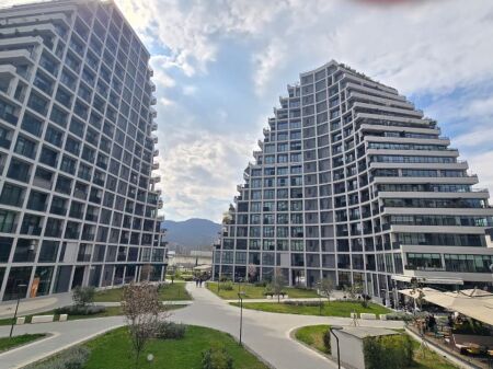 Ufficio in Affitto a "Lake View"!